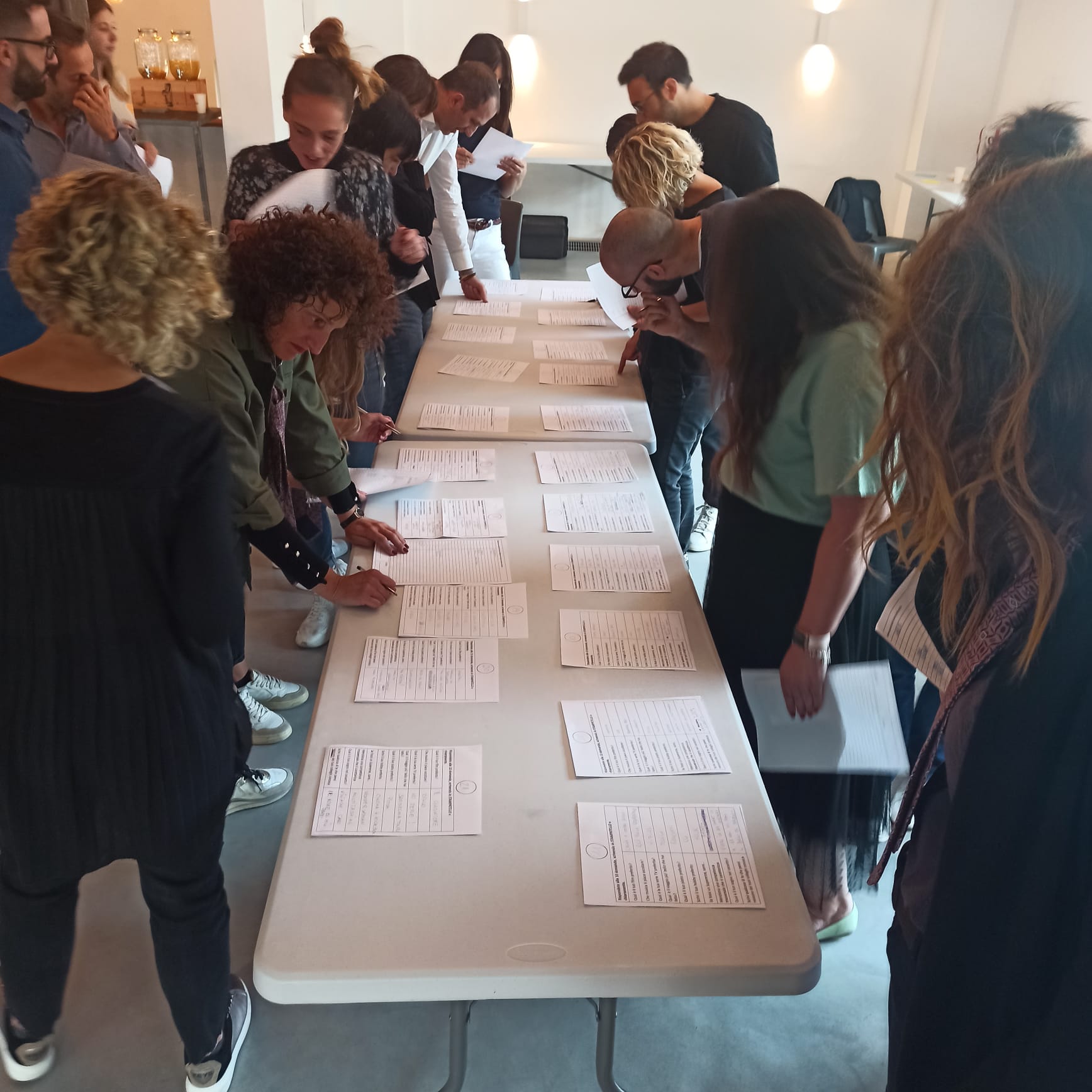 Analisi documenti finanziari e budget HR